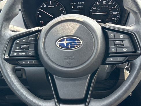 New 2025 Subaru Crosstrek 2.0i image 12
