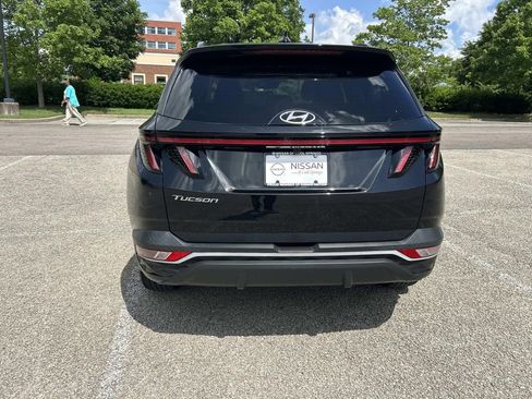 Used 2023 Hyundai Tucson SEL w/ Convenience Package FWD image 6