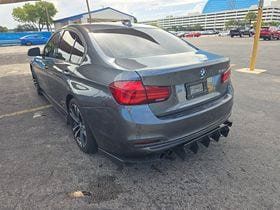 Used 2018 BMW 330i Sedan w/ Premium Package RWD image 9