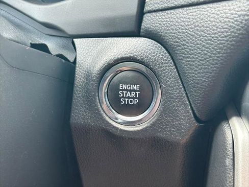 Certified 2025 Toyota RAV4 XLE FWD image 25