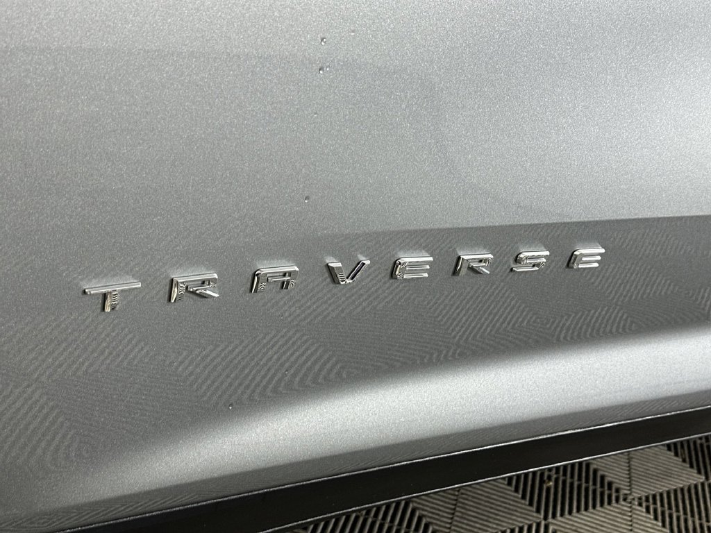Used 2026 Chevrolet Traverse LT AWD/4WD image 33