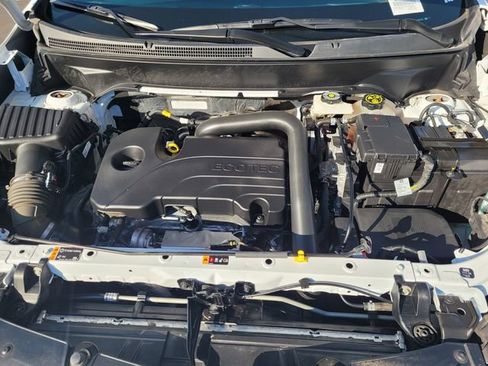 Used 2024 Chevrolet Equinox LT image 29