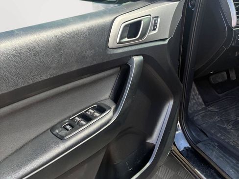 Used 2019 Ford Ranger XLT w/ Equipment Group 302A Luxury AWD/4WD image 13