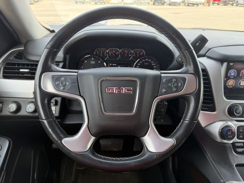 Used 2015 GMC Yukon SLE w/ Convenience Package AWD/4WD image 17
