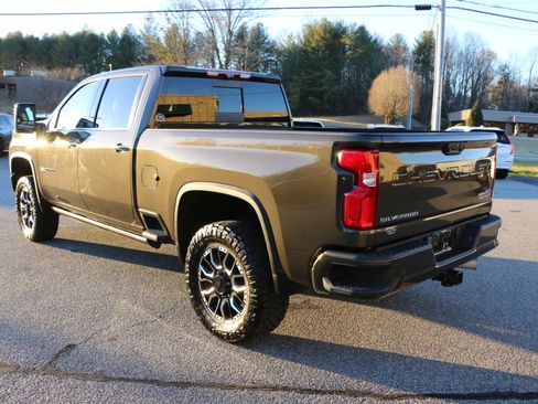 Used 2022 Chevrolet Silverado 3500 High Country w/ Z71 Off-Road Package image 3
