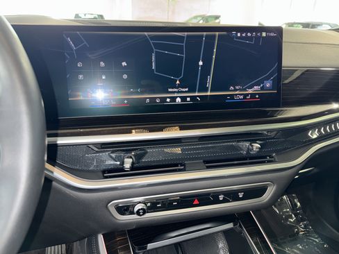 Used 2024 BMW X5 sDrive40i w/ Premium Package RWD image 26