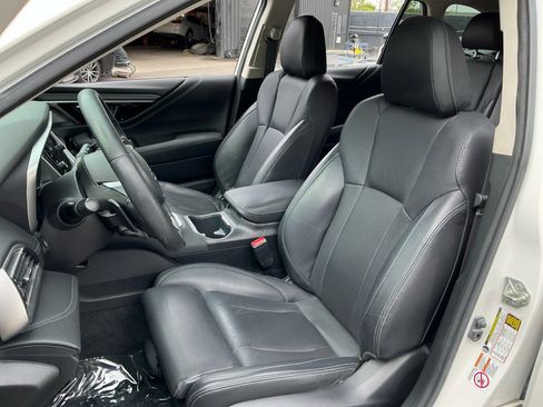 Used 2020 Subaru Outback Limited image 18