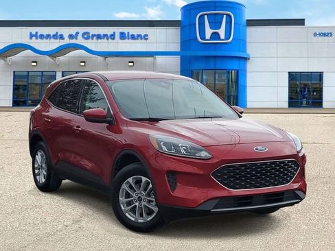 Used 2021 Ford Escape SE w/ Convenience Package image 1