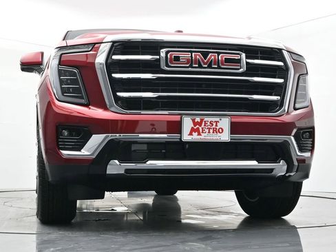New 2026 GMC Yukon Elevation image 35