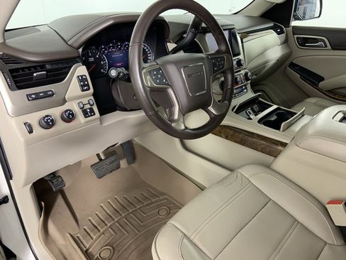 Used 2015 GMC Yukon XL Denali w/ Touring Package image 25