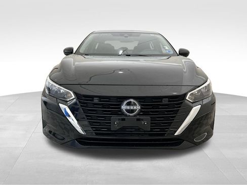 Used 2024 Nissan Sentra SV w/ All-Weather Package FWD image 9
