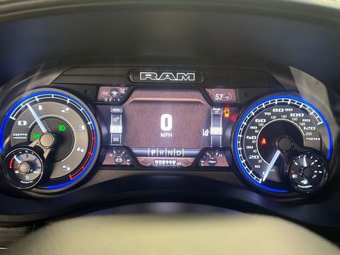 Used 2022 RAM 2500 Limited image 28