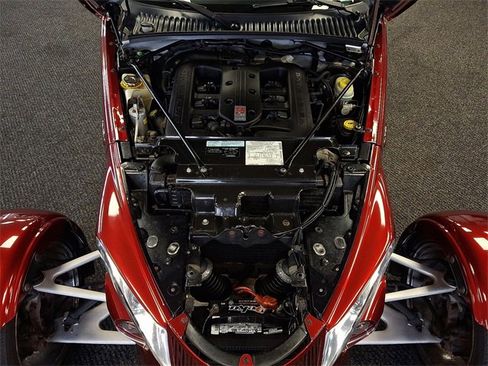 Used 2000 Plymouth Prowler Base image 28