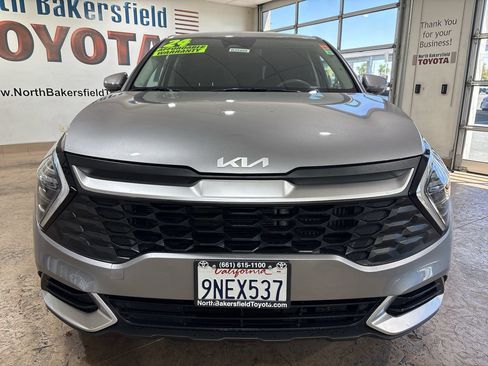Used 2024 Kia Sportage LX FWD image 5
