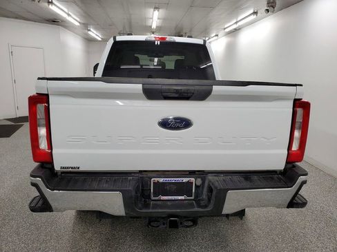 Used 2023 Ford F350 XLT w/ FX4 Off-Road Package image 5