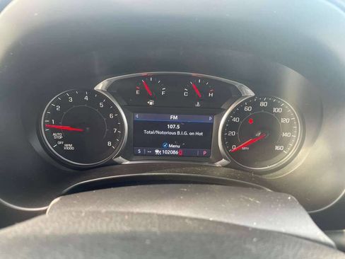 Used 2020 GMC Terrain SLT w/ Preferred Package image 16