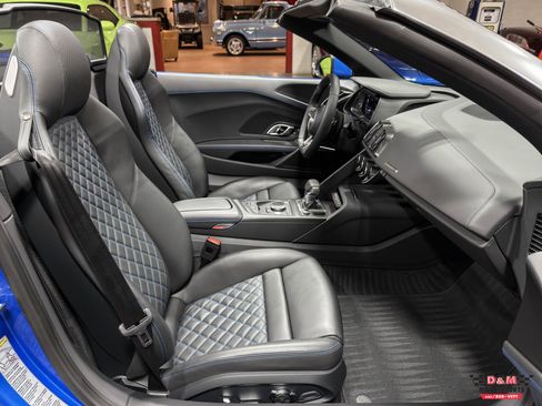 Used 2020 Audi R8 V10 image 12