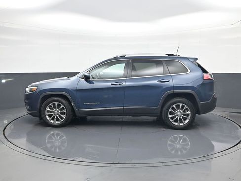 Used 2020 Jeep Cherokee Latitude Plus w/ Cold Weather Group image 4