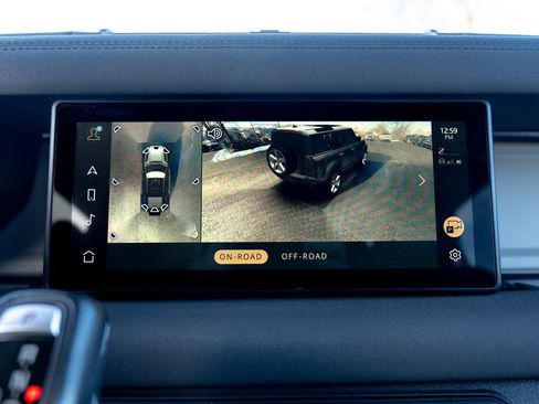 Used 2021 Land Rover Defender 110 S image 28