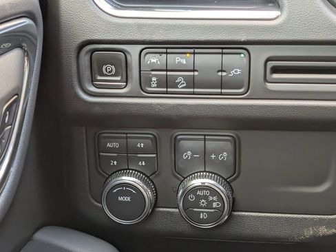 Used 2021 GMC Yukon AT4 w/ Rear Media and Nav Package image 26