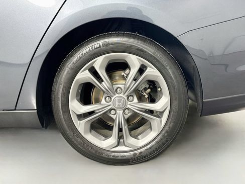 Certified 2024 Honda Accord EX image 39