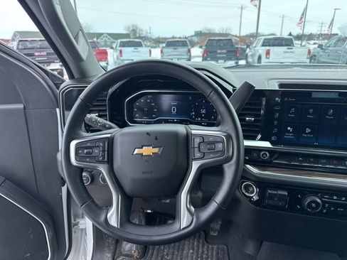 Used 2025 Chevrolet Silverado 1500 LT w/ Work Truck Package AWD/4WD image 32