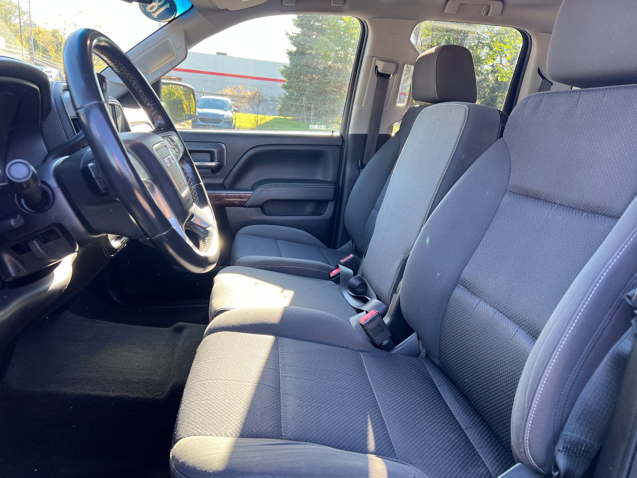 Used 2018 GMC Sierra 1500 SLE w/ SLE Value Package AWD/4WD image 27