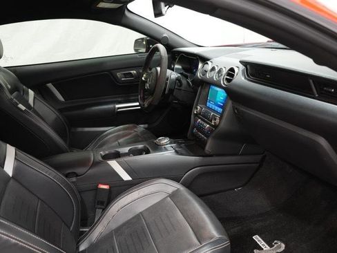 Used 2020 Ford Mustang Shelby GT500 w/ Technology Package image 29