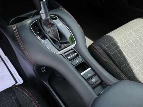 Used 2024 Honda HR-V Sport image 33