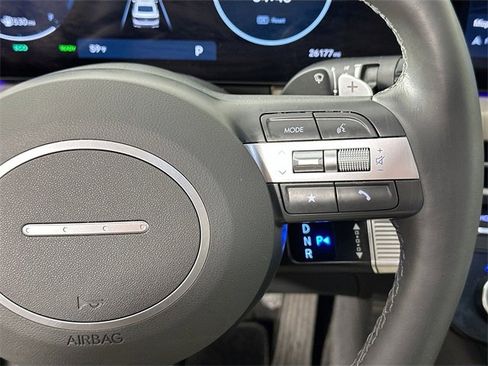 Used 2024 Hyundai Sonata Limited image 24