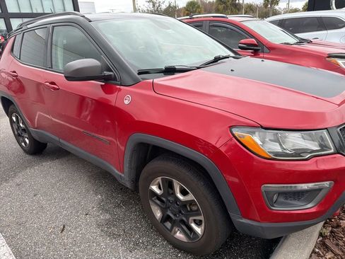 Used 2018 Jeep Compass Trailhawk w/ Cold Weather Group image 7