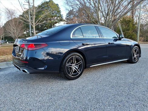 Used 2026 Mercedes-Benz E 350 4MATIC Sedan image 6