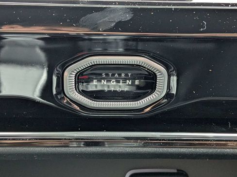New 2026 Jeep Grand Cherokee Limited AWD/4WD image 31
