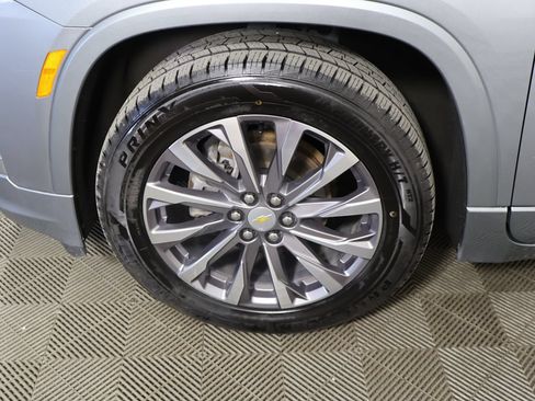 Used 2023 Chevrolet Traverse Premier AWD/4WD image 25
