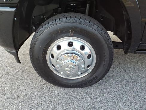 New 2025 RAM 3500 Limited image 13