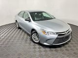 Used 2017 Toyota Camry LE image 3