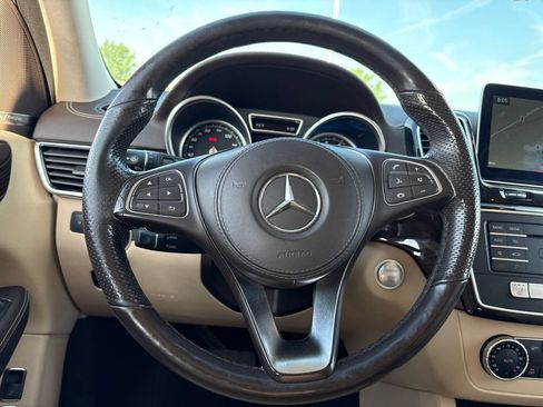 Used 2018 Mercedes-Benz GLS 450 4MATIC image 20