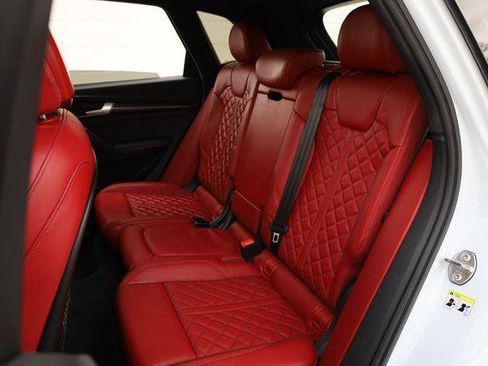 Used 2024 Audi SQ5 Prestige AWD/4WD image 22