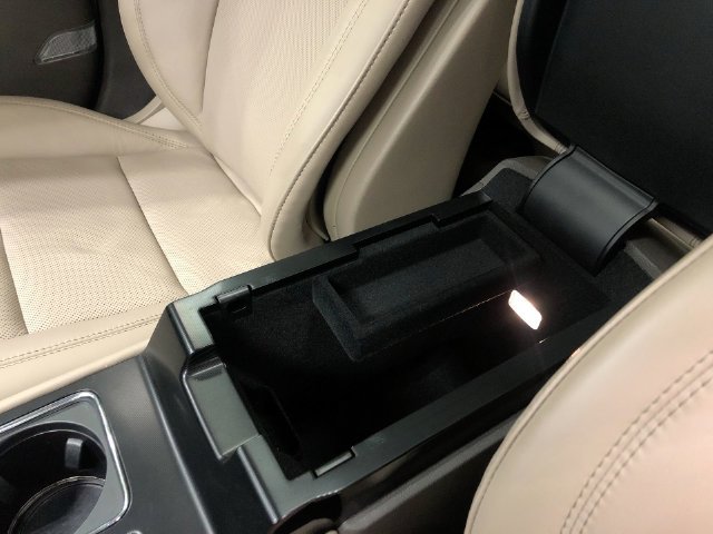 Used 2020 Lincoln Corsair AWD image 29