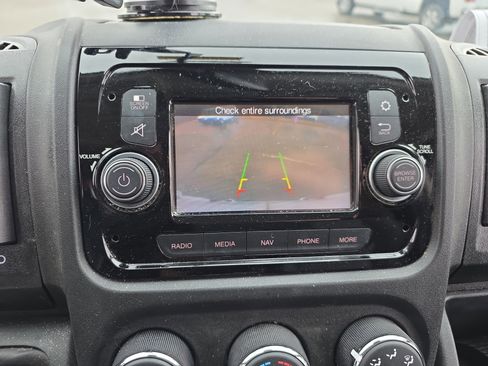 Used 2021 RAM ProMaster 2500 image 14