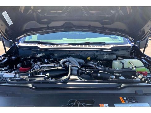 New 2026 Ford F250 XLT w/ XLT Premium Package AWD/4WD image 27