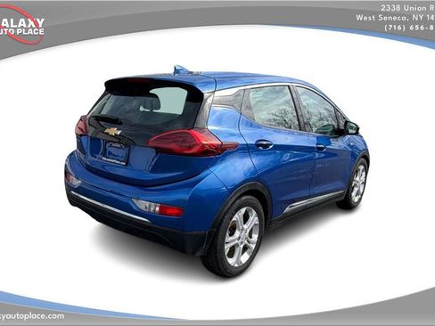 Used 2017 Chevrolet Bolt LT image 5