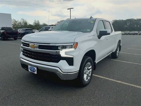New 2026 Chevrolet Silverado 1500 LT image 4