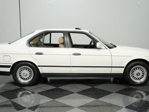 Used 1989 BMW 525i Sedan image 12