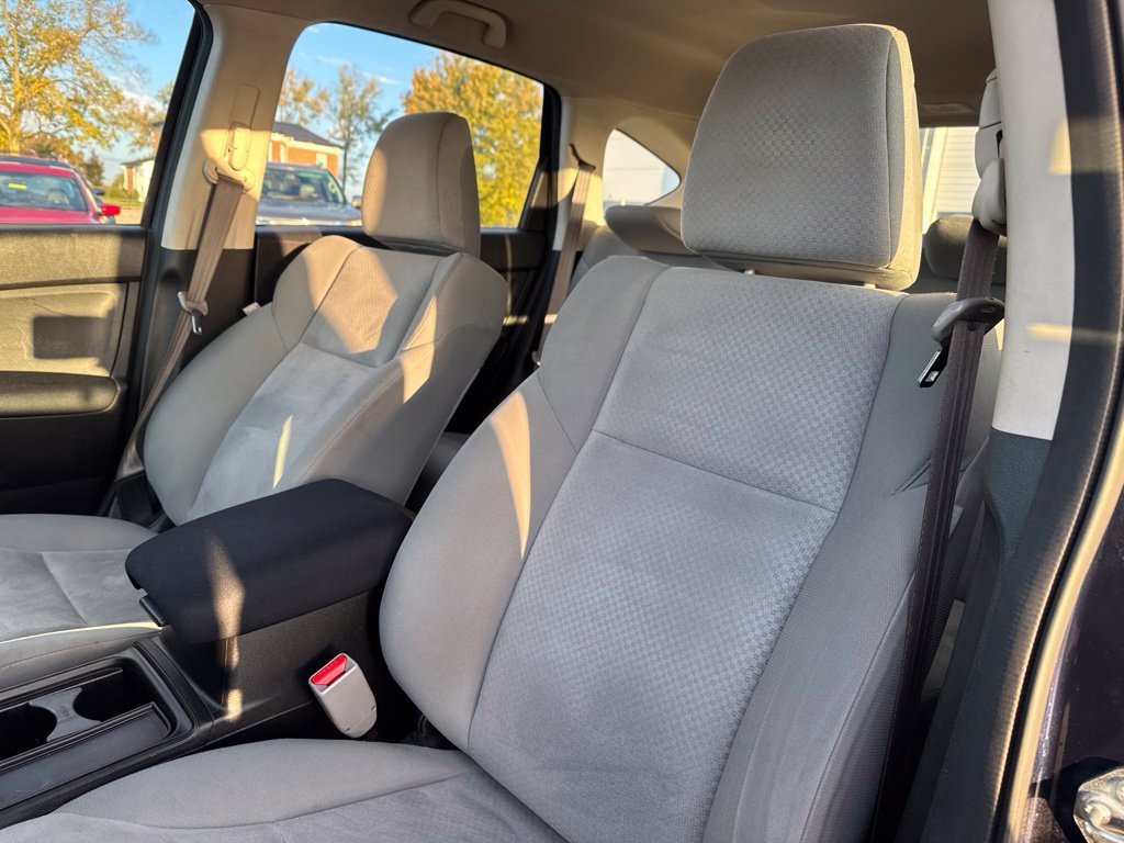 Used 2015 Honda CR-V LX image 28