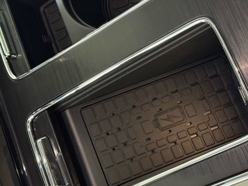 Used 2025 Lincoln Aviator AWD w/ Equipment Group 101A image 33