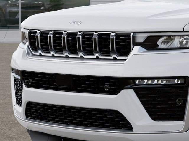 New 2027 Jeep Grand Cherokee Summit AWD/4WD image 11