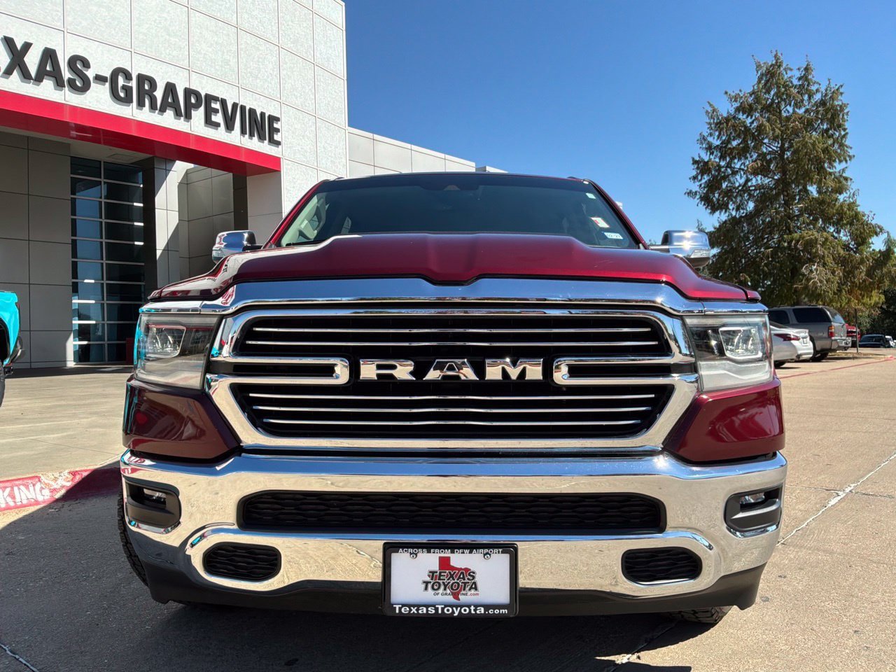 Used 2022 RAM 1500 Laramie RWD image 3