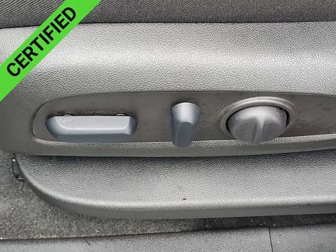 Certified 2024 Chevrolet Equinox LS w/ LS Convenience Package AWD/4WD image 36