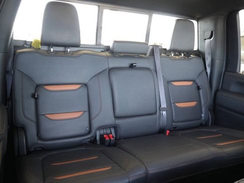 Used 2022 GMC Sierra 3500 AT4 w/ AT4 Premium Plus Package image 23